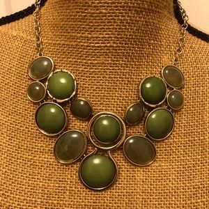 NY&CO Green and Gold Necklace